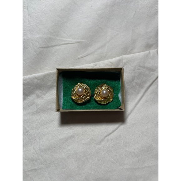 Gold Tone Knot Rope Faux Pearl Clip-On Earrings - Picture 11 of 13